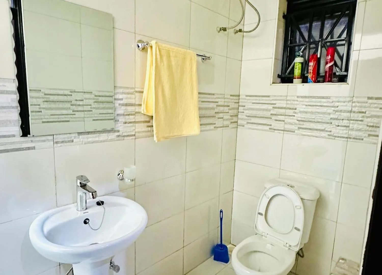 Bree Homes Kampala 0*,